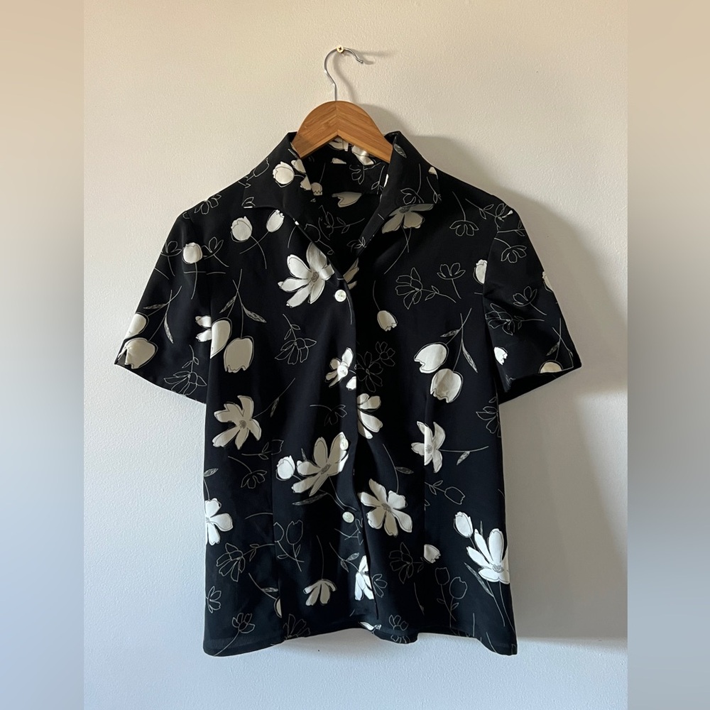 Vintage Floral Tie-Back Blouse